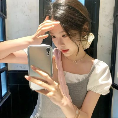 妮可睡不著